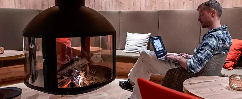 Hanging & Suspended Fireplaces Designer in Alma, Quebec